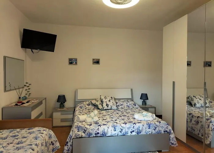 בית נופש Casa Stella Marina Villasimius.. *